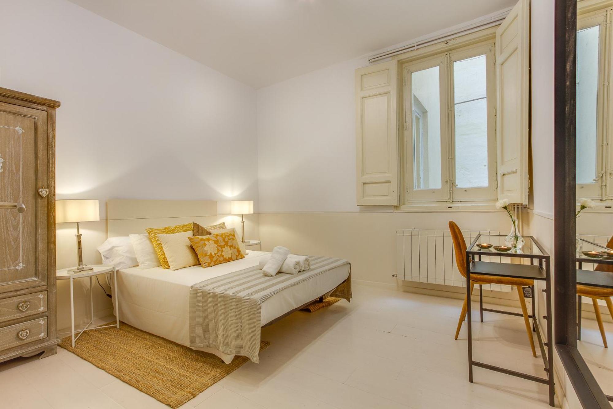 Amplias Habitaciones En El Corazon De Madrid - Plaza De Espana エクステリア 写真