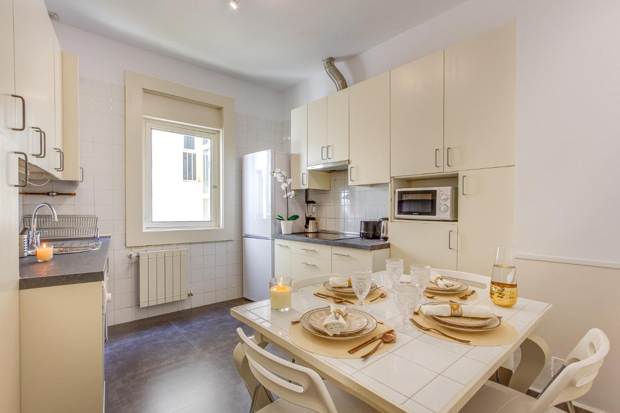 Amplias Habitaciones En El Corazon De Madrid - Plaza De Espana エクステリア 写真