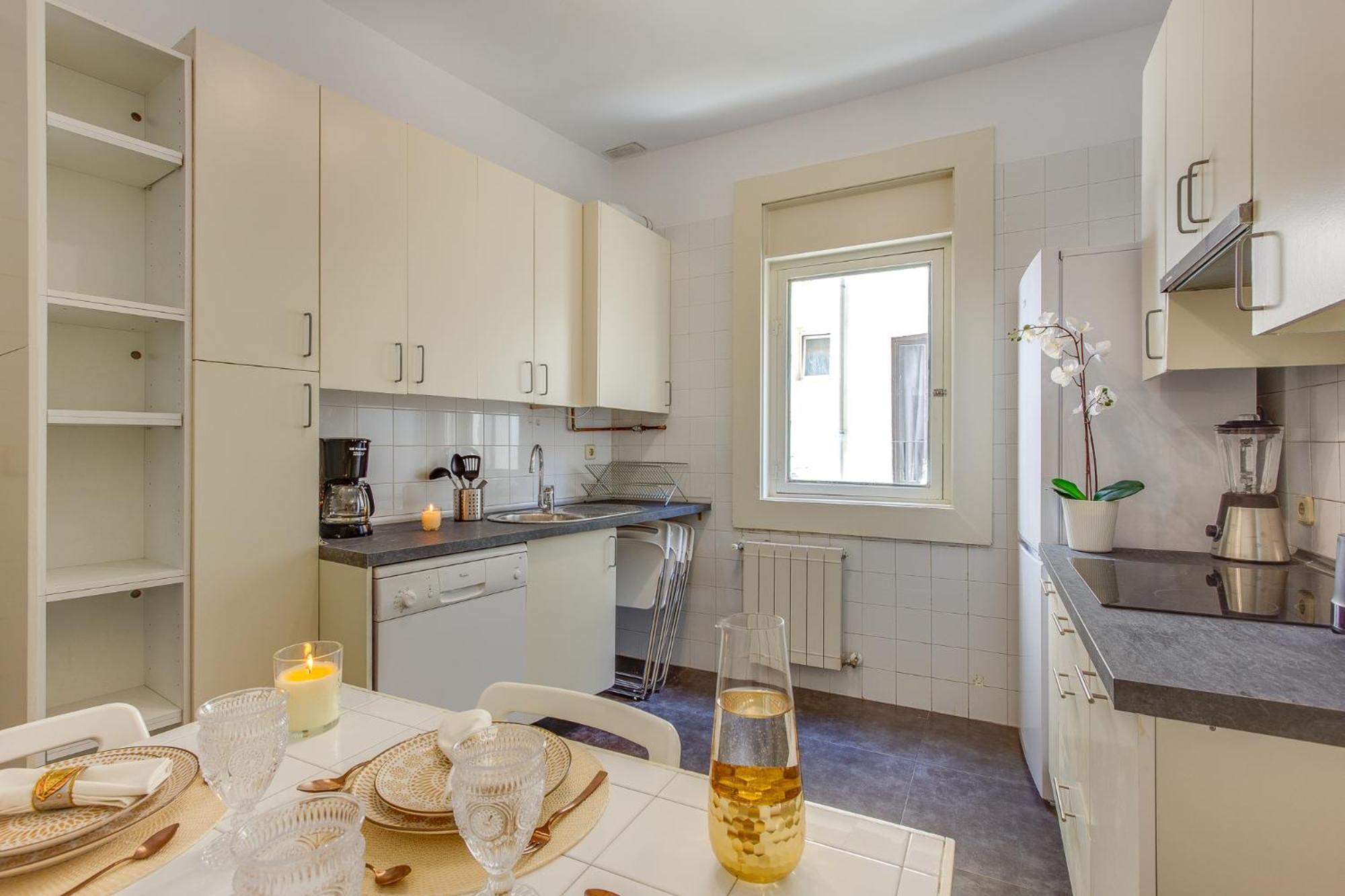 Amplias Habitaciones En El Corazon De Madrid - Plaza De Espana エクステリア 写真
