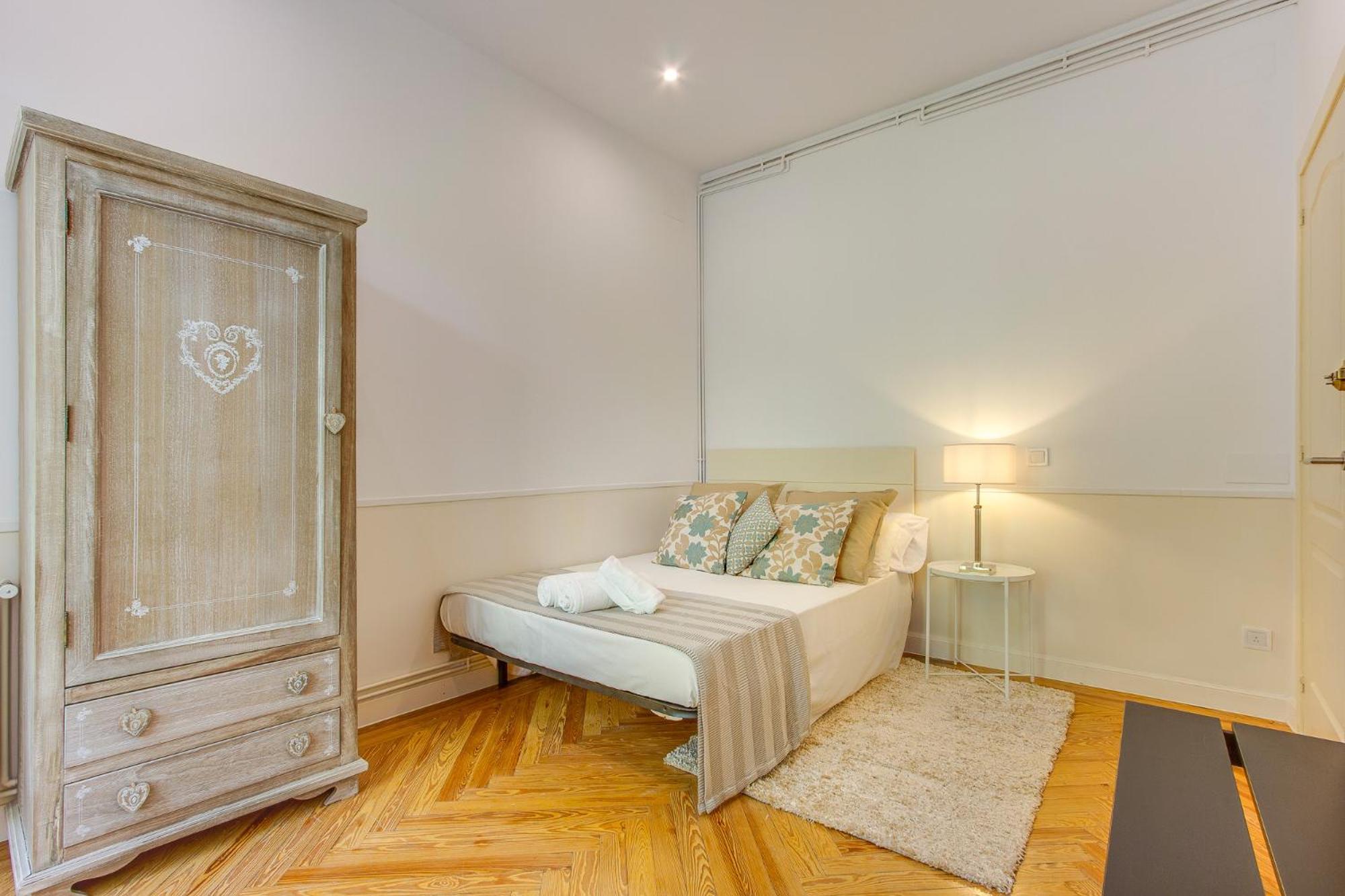 Amplias Habitaciones En El Corazon De Madrid - Plaza De Espana エクステリア 写真