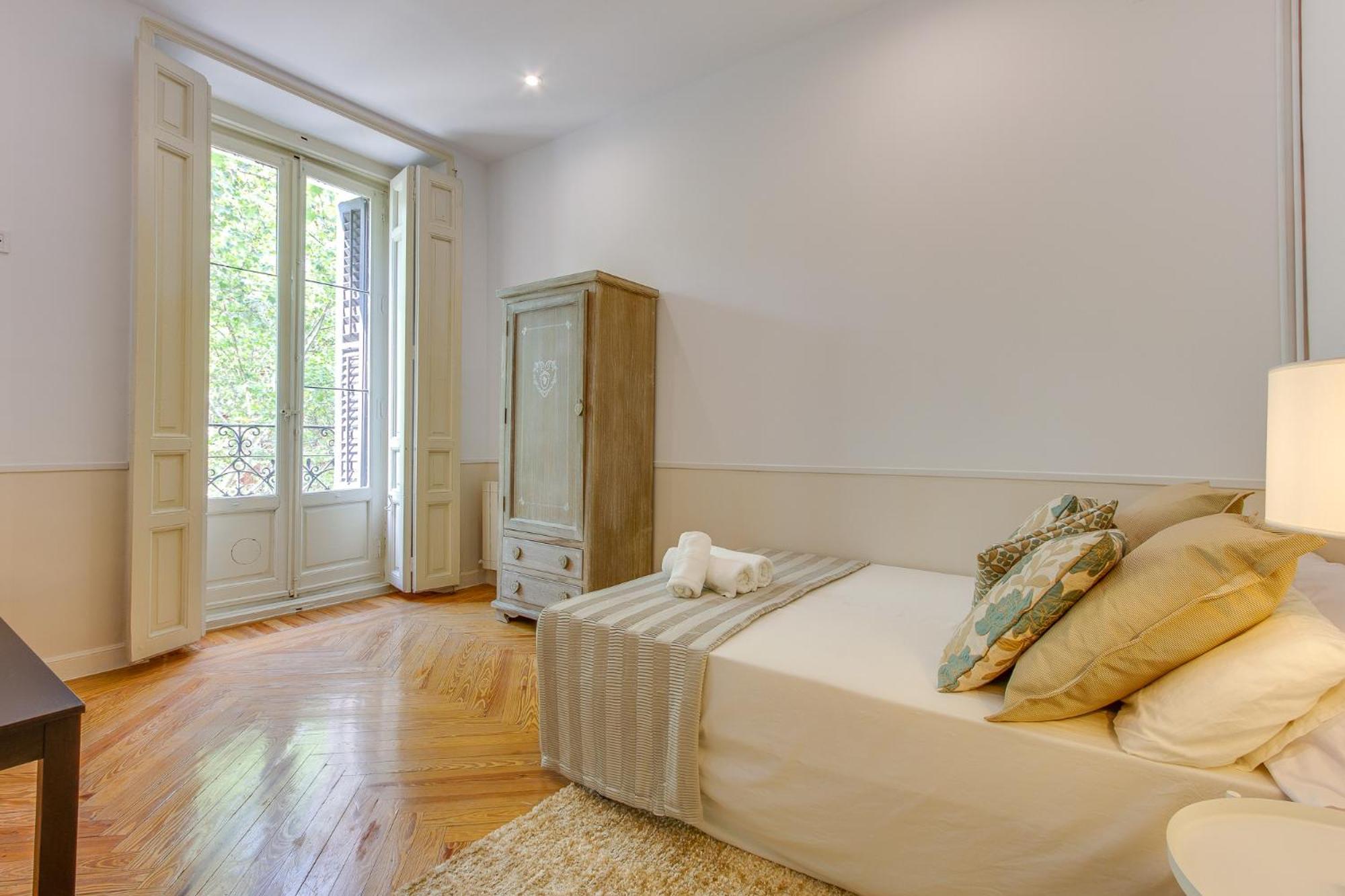 Amplias Habitaciones En El Corazon De Madrid - Plaza De Espana エクステリア 写真